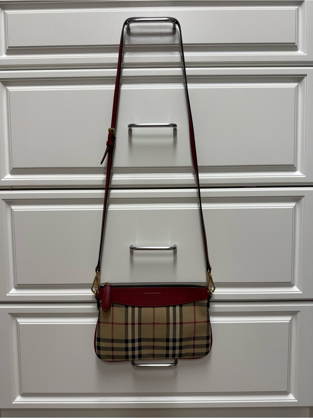 Burberry Beige Check Crossbody with Red Trim - Picture 2 of 16